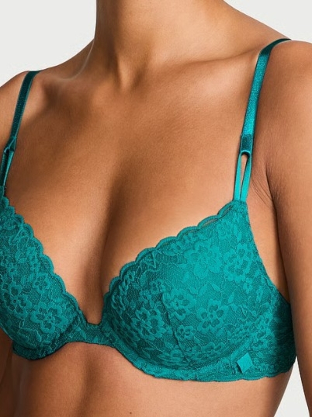 VICTORIA SECRET SEXY TEE PUSH UP BRA